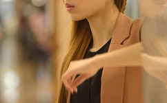 亚洲国产精华精品液好用吗?